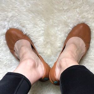 Tieks, chestnut, size 7